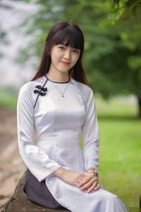 绿叶房偷拍青春漂亮大学美女,校园偷拍丑闻：隐私危机警钟长鸣-2